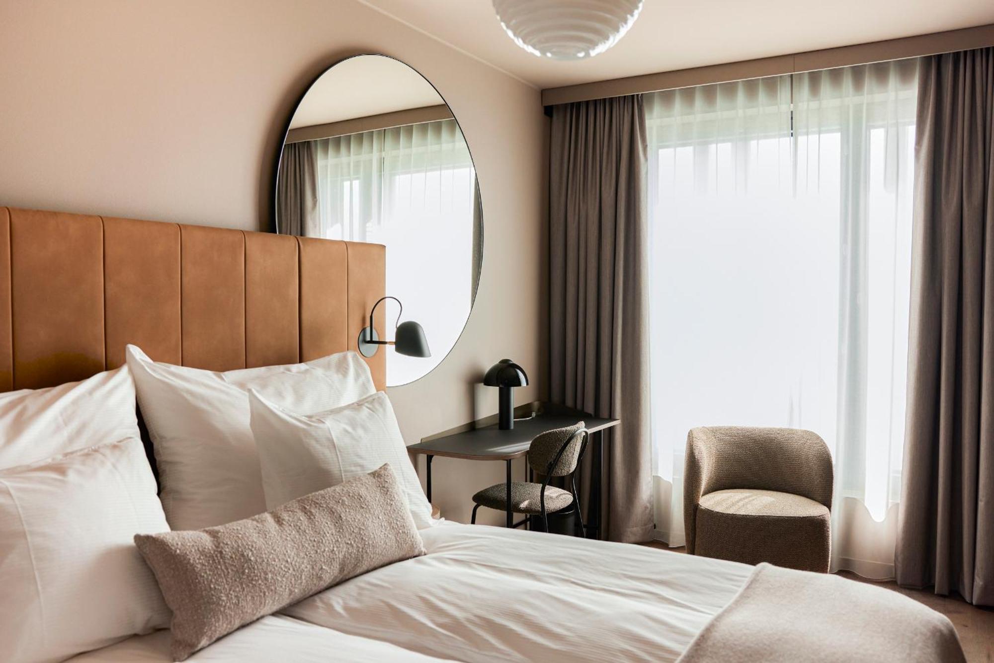 Clarion Hotel Helsinki Airport Вантаа Экстерьер фото