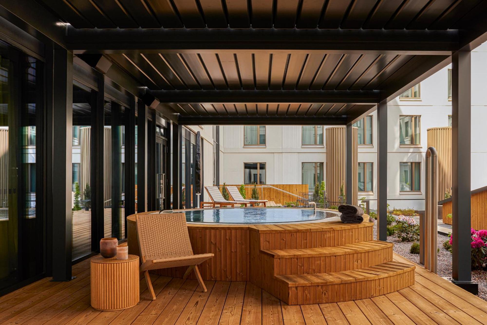Clarion Hotel Helsinki Airport Вантаа Экстерьер фото